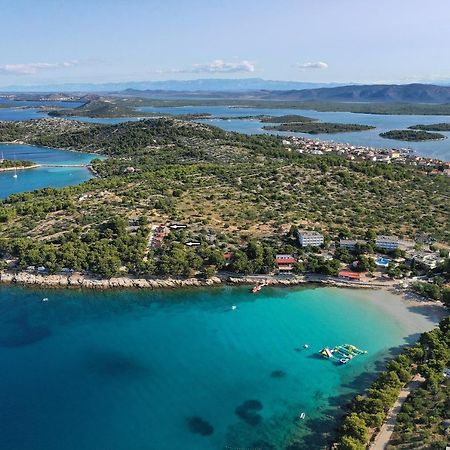 Camp Lostura Slanica Муртер Екстериор снимка